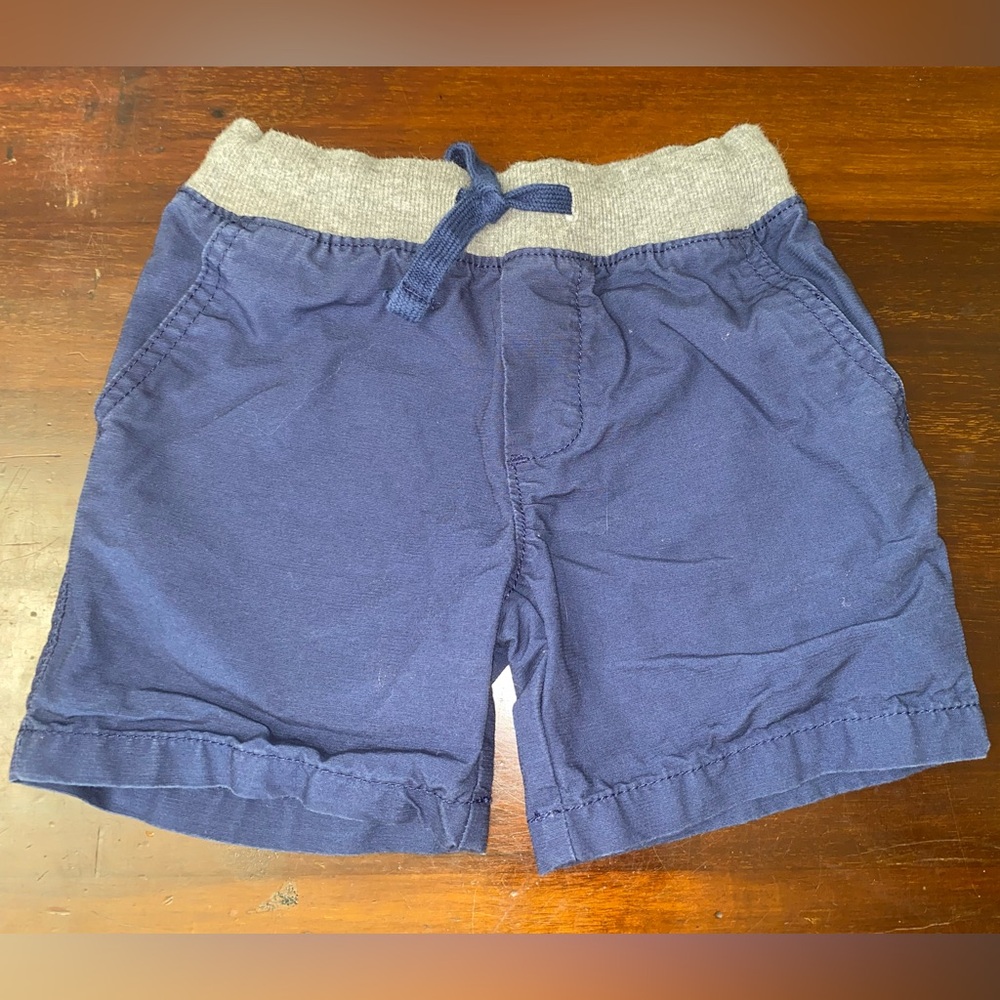 2T Carter’s Kids Blue Shorts with Gray Waistband - Picture 1 of 3